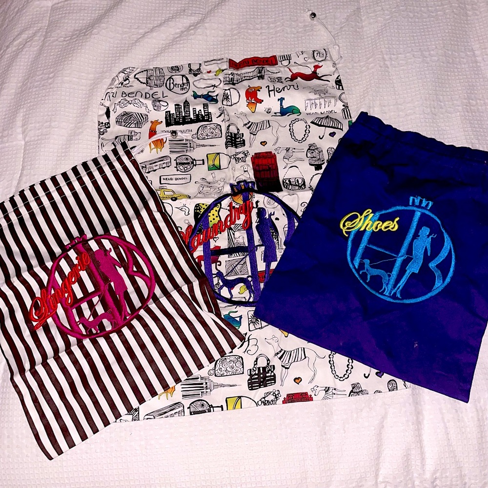 Henri Bendel Drawstring Travel Bag Set of 3
